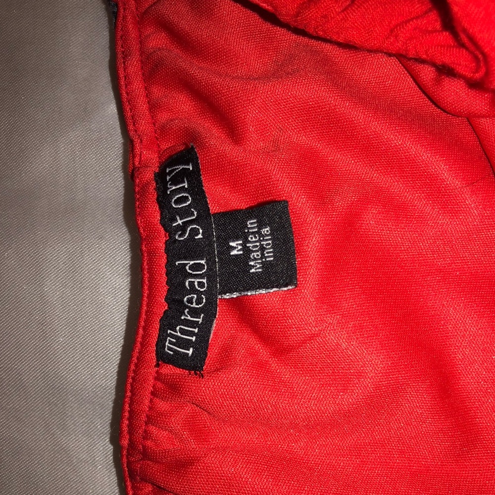 Crop top - Picture 2 of 2